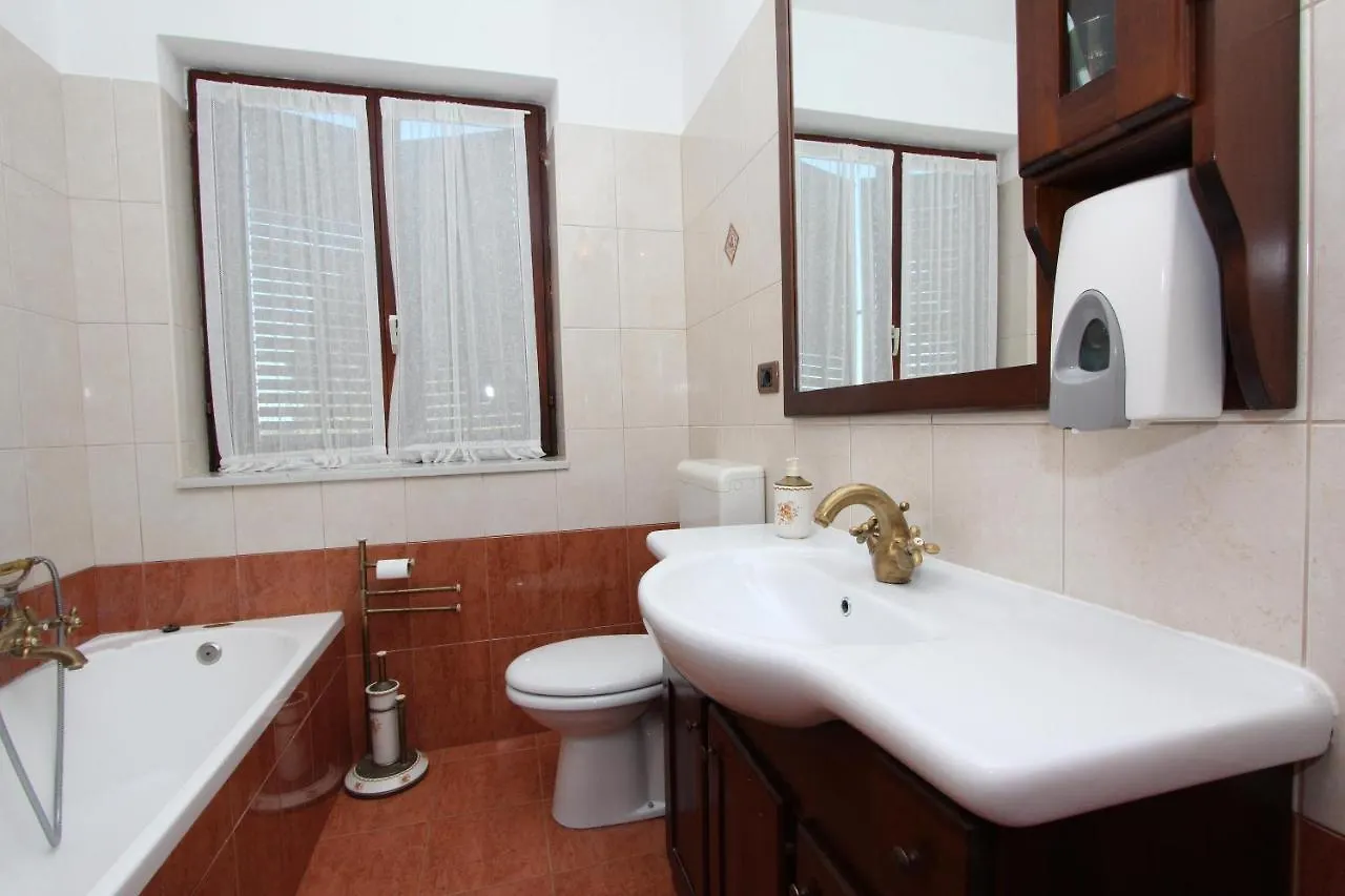 Apartment Clementina Višnjan